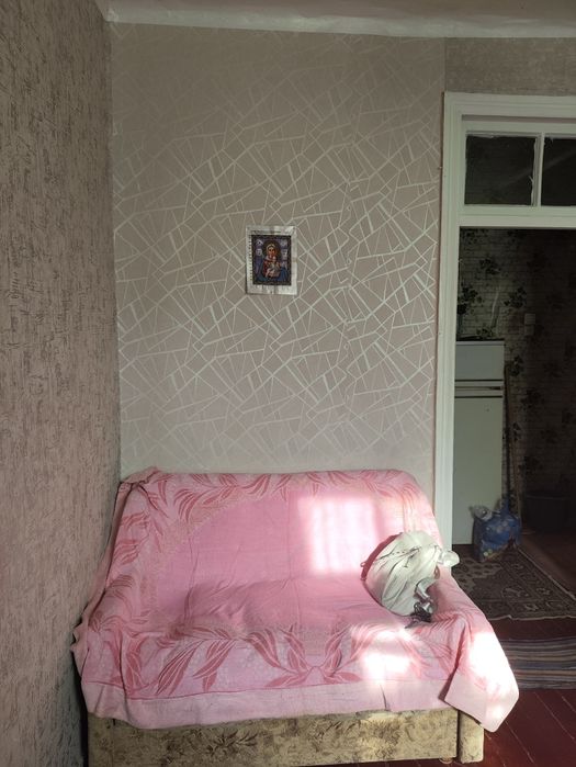 Продам гостинку в районе ХТЗ