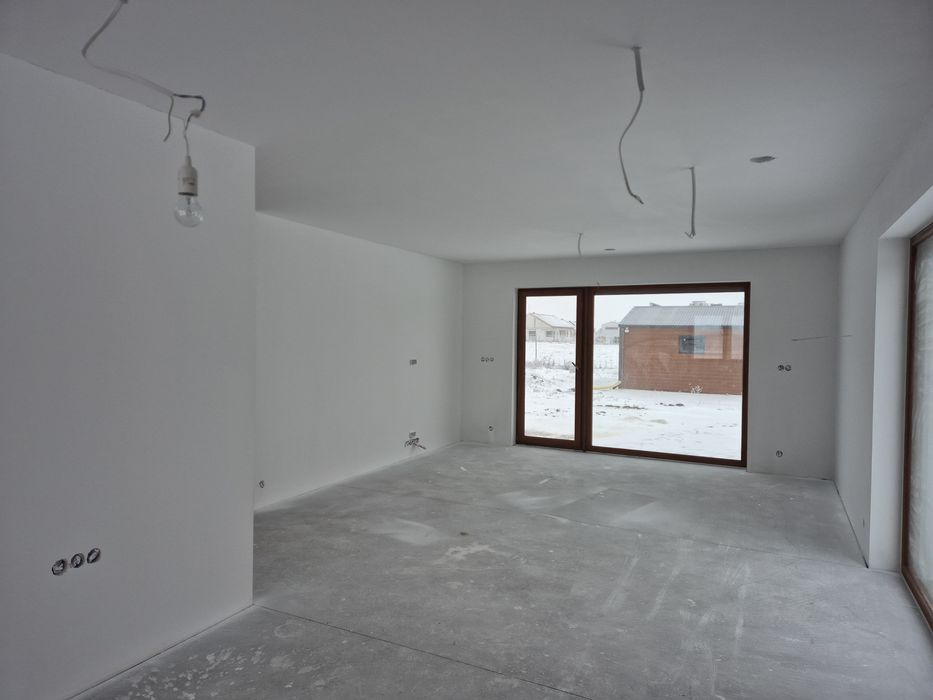 Szukasz ekipy do remontu/malowania/układania płytek/gipsowania?