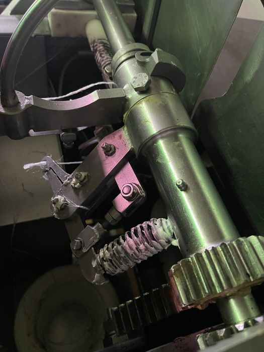 Petelkownica do miesa wilk mieszalka   , maszyna zakladajaca pętelki