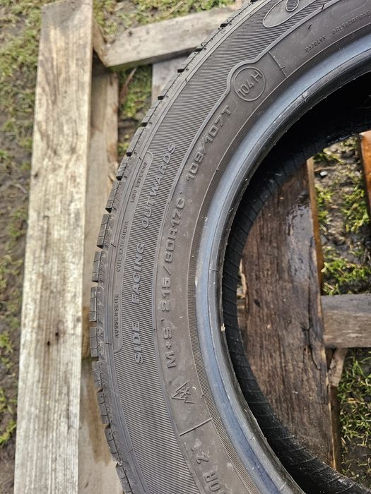 Opona wielosezonowa 215/60R17C