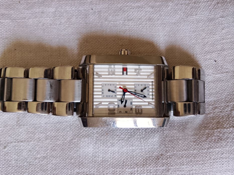Relógio "Tommy Hilfiger" usado