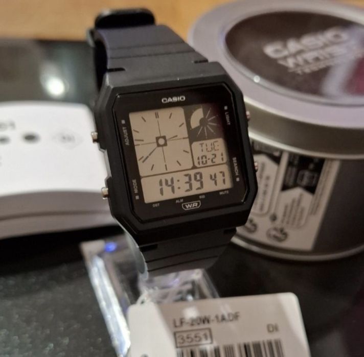 Годинники Casio. Оригінал.