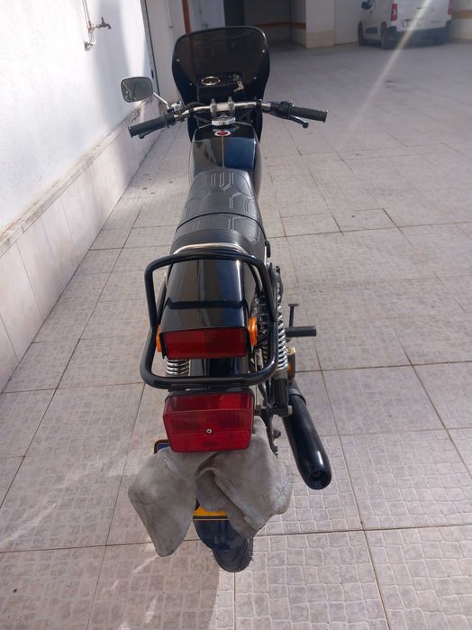 motorizada casal fumdador k603