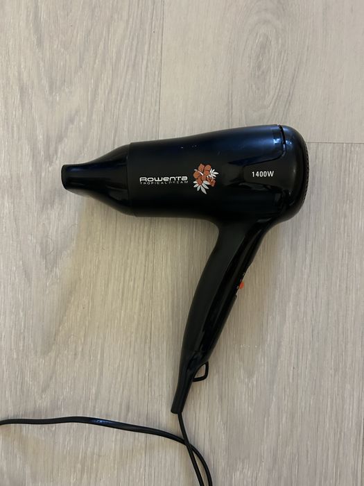 Продам Фен rowenta бу