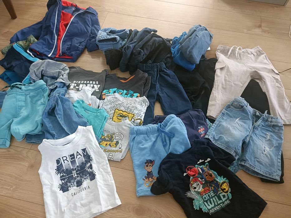 Ubranka chłopięce 104