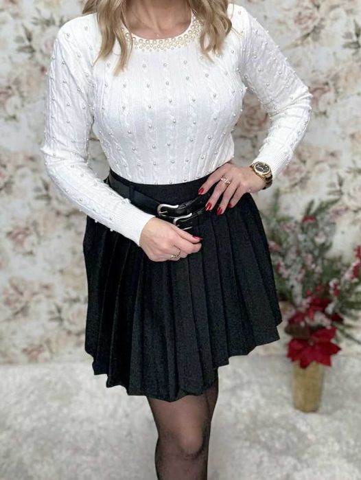 Sweterek Perełki Długi Rękaw biały