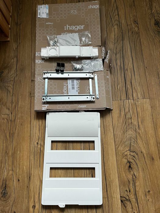 Maskownica -  Hager VN602