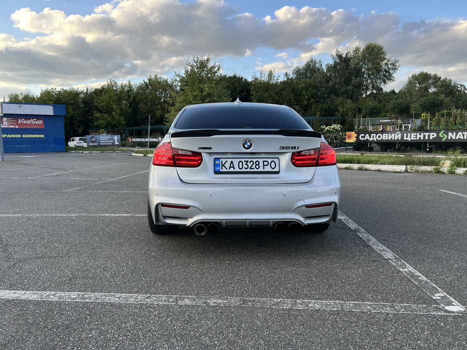 BMW 3 Series 2013 VIN WBA3B5C51DJ598592 фото оголошення 2 з 8