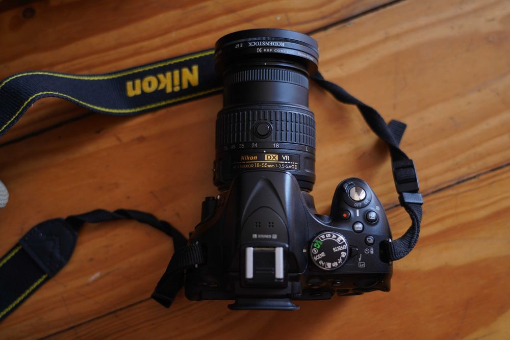 Nikon D5200 + 18-55mm + Filtros CPL e UV | 30.000 disparos