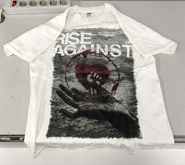 Футболка тру релиджен чиф киф поставка вещей анорак напапири реп y2k