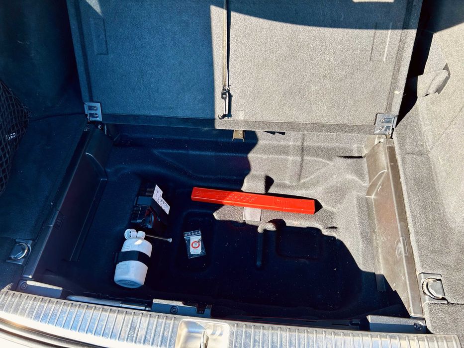 Mercedes E 220 carrinha 194cv caixa 9