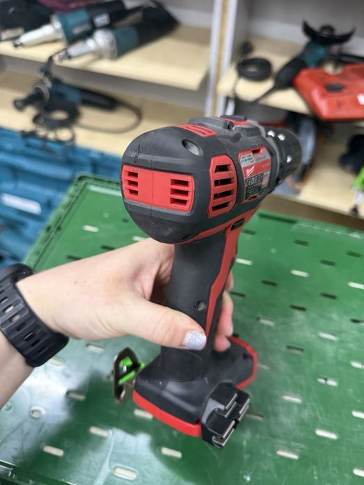 Wkrętarka Milwaukee M18BPD