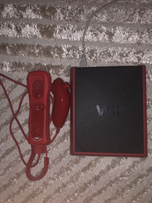 Nintendo Wii mini vermelha