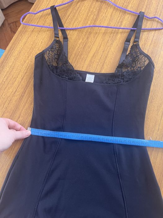 Коригуюча сукня