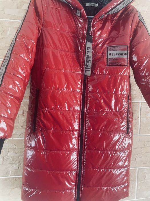 Продам дитячу демісезонну курточку-пальто, розмір 146-152