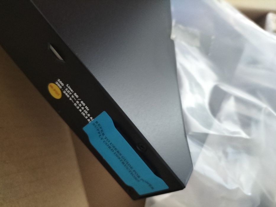 Switch Aruba hpe 1820 24g nowy