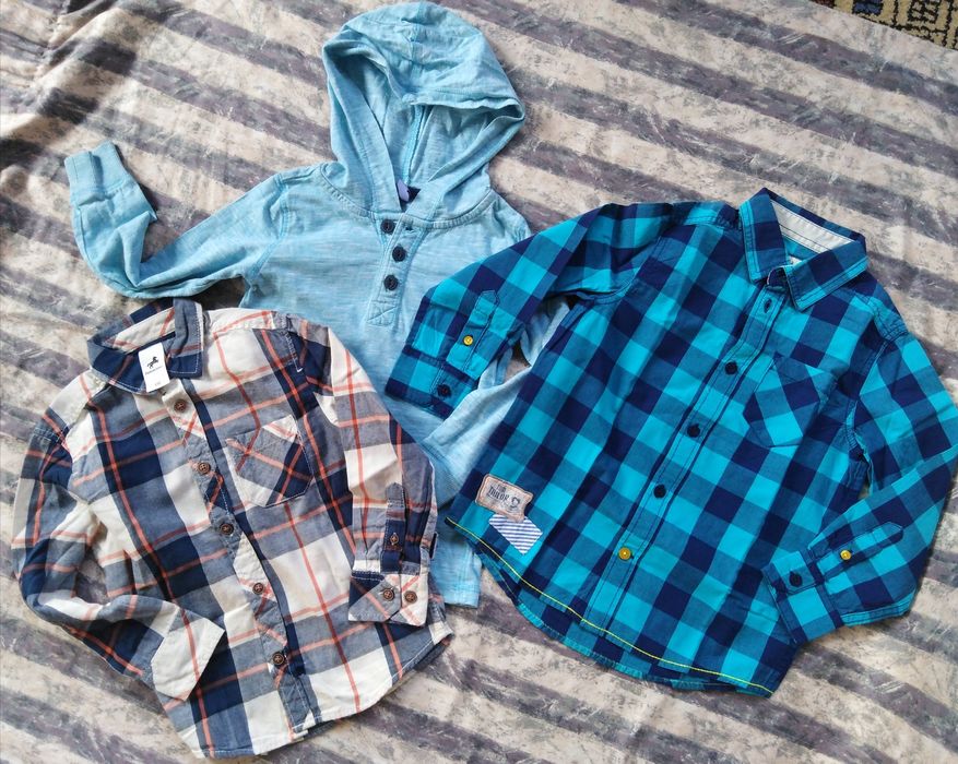 Zestaw markowych koszul na 104/110cm /B3.