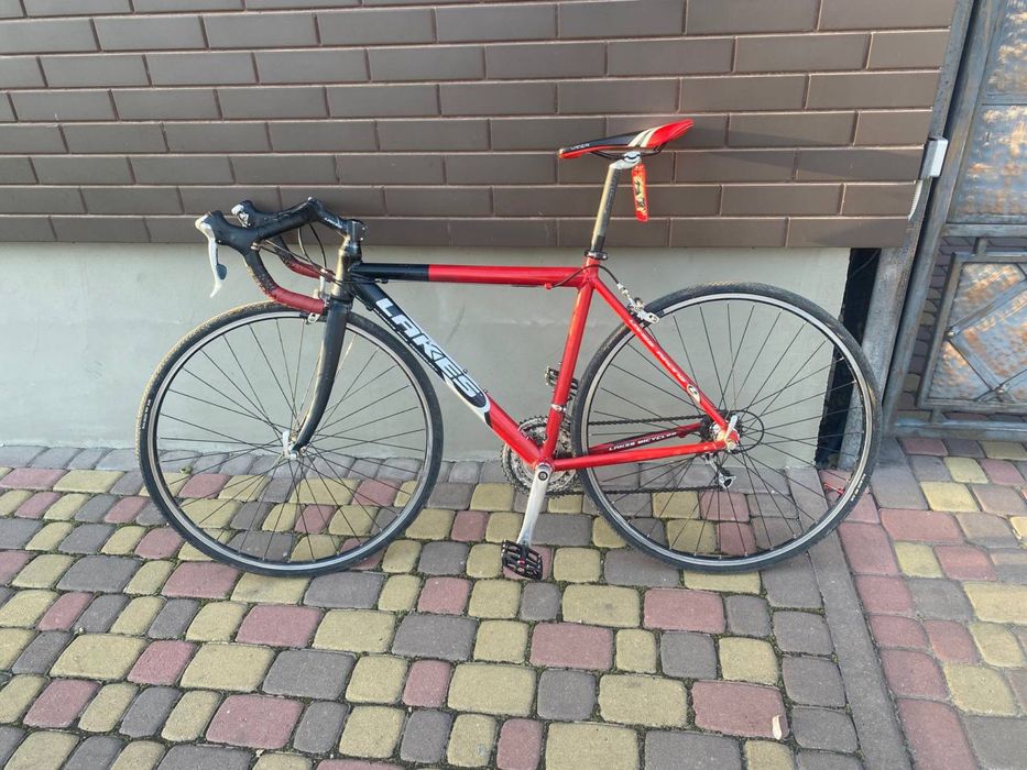 Шосер Lakes в хорошому стані