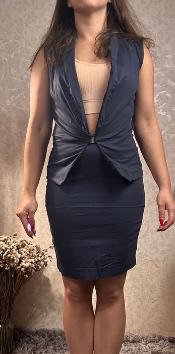 Костюм юбка +жилетка на девочку подростка из котона. Деловой, школьный