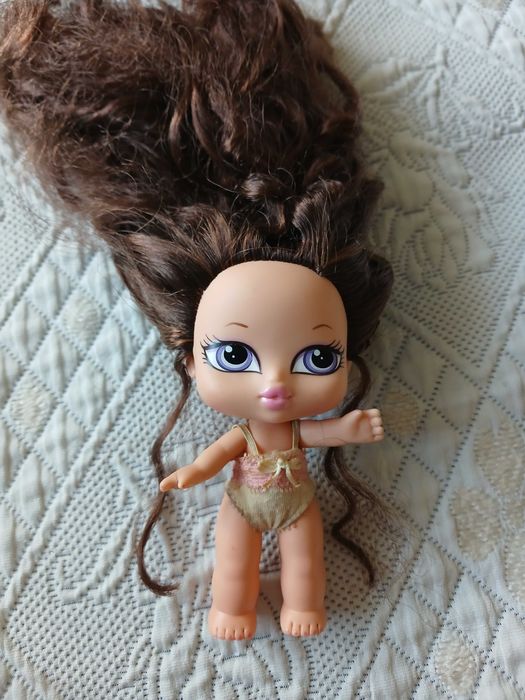 Boneca Bratz Babyz Dana