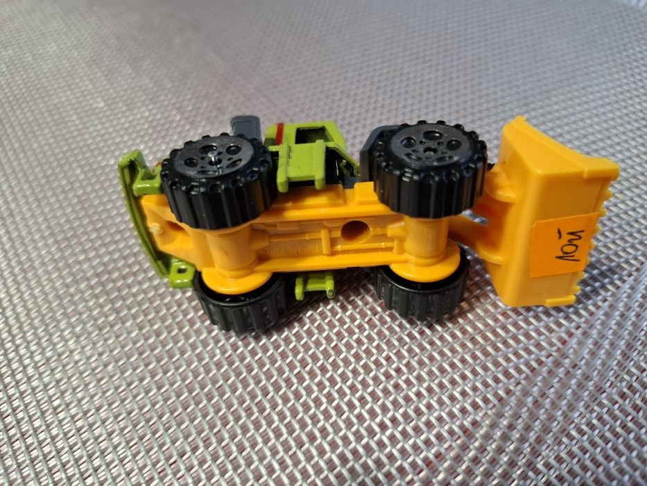 Model ładowarka skala 1:64