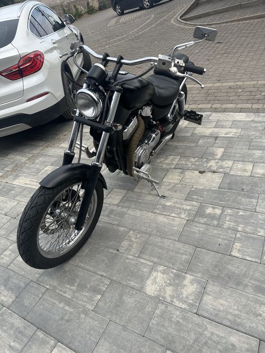 Suzuki intruder vs14000