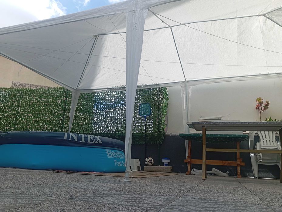 Tenda 6x 3 estado usado mas muito boa