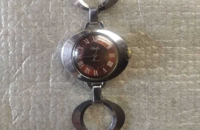 Часы женские Слава