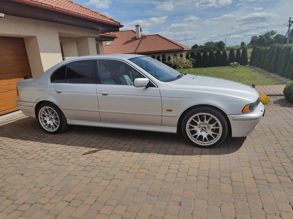BMW e39 535ia v8 2003r 228tyś km