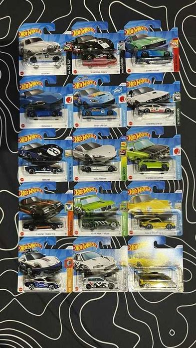 Zestwa 15 Hot Wheels