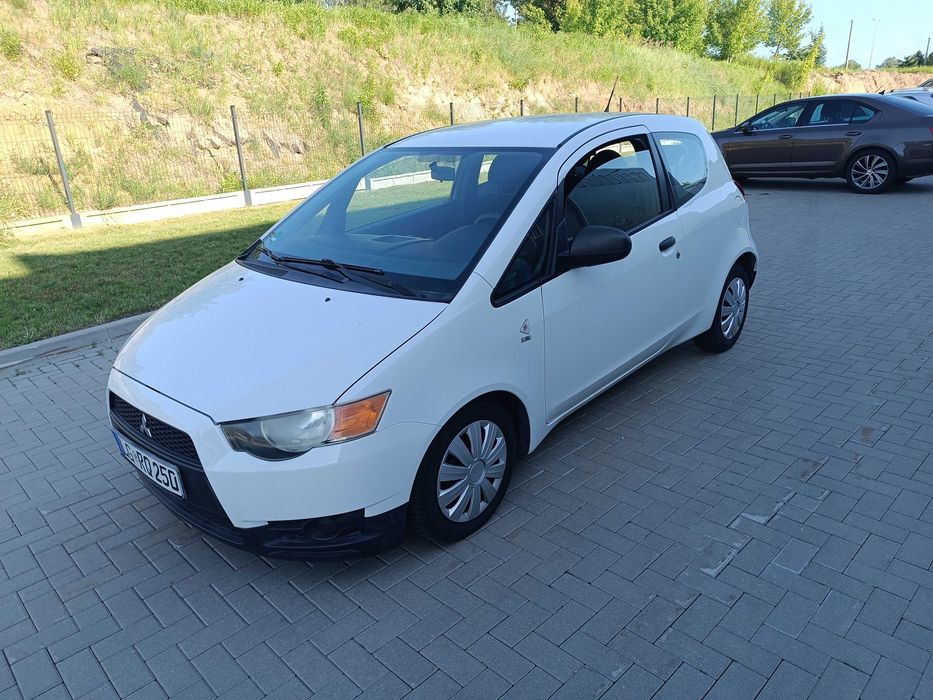 Mitsubishi Colt 1,1 benz,import Niemcy,klima,elektryka,opłacony 2009r!
