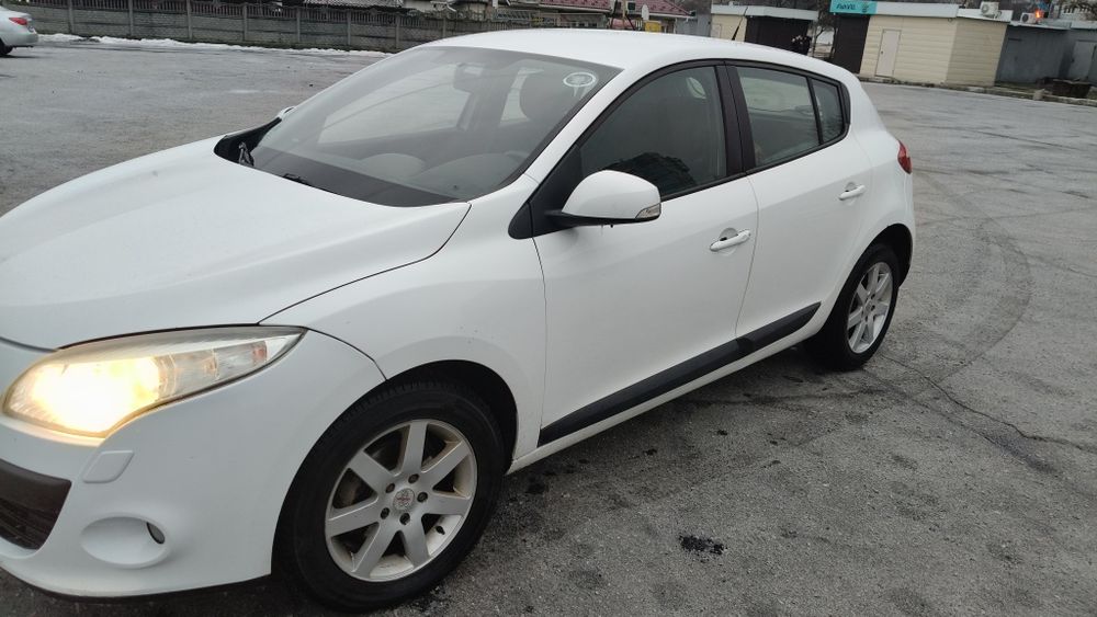 Продам Рено Меган 2010г.в.