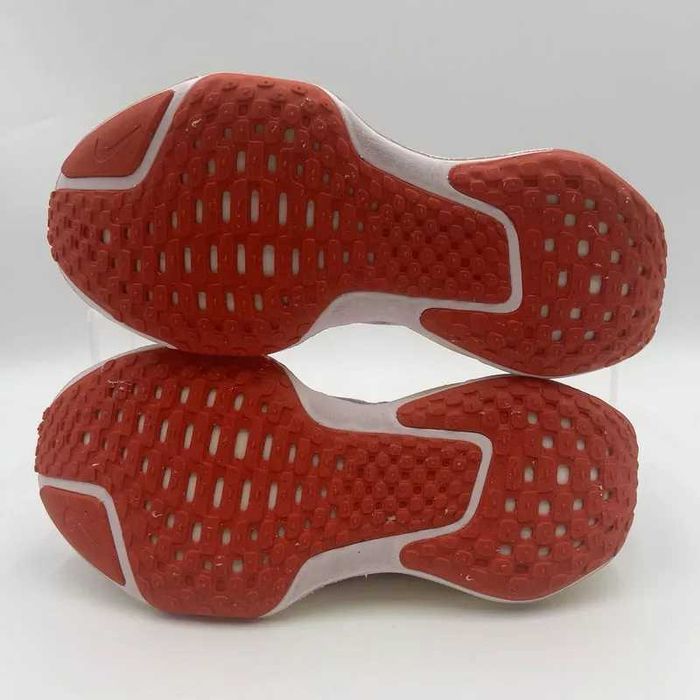 Кроссовки Nike Invincible 3