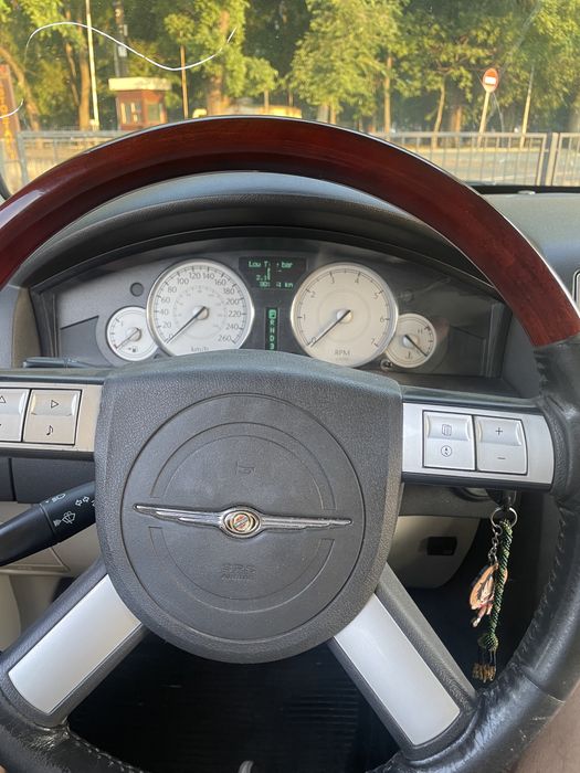 Крайслер 300с 2,72 обьем