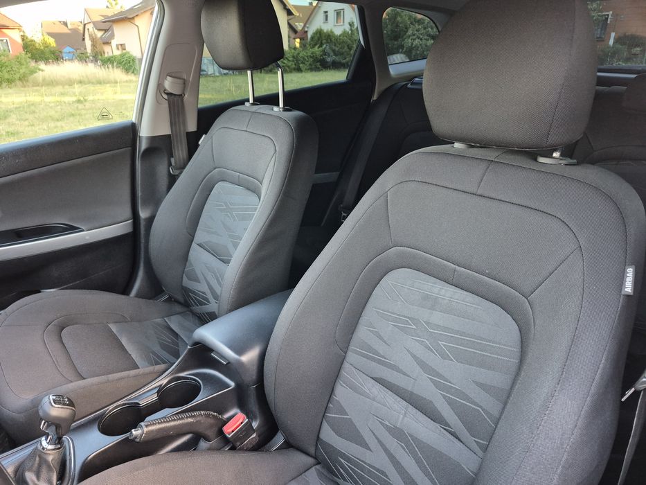 Kia Ceed 1,6 benzyna,GWARANCJA,klimatyzacja,grzane fotele