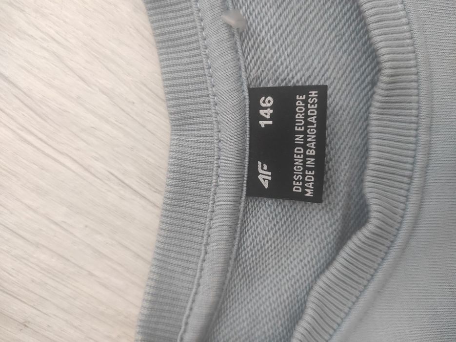 Dwie bluzy 4F  146