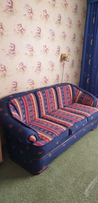 Диван раскладной, малогабаритный