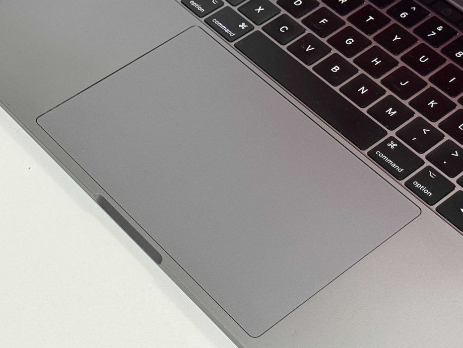 Apple MacBook Pro 15 2017 TouchBar - i7 16GB / 512GB - 91% Kondycji Baterii - Gwarancja - Stan BDB -