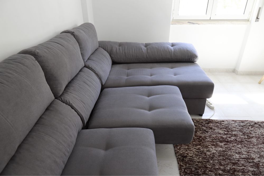 Sofá chaise long cinzento