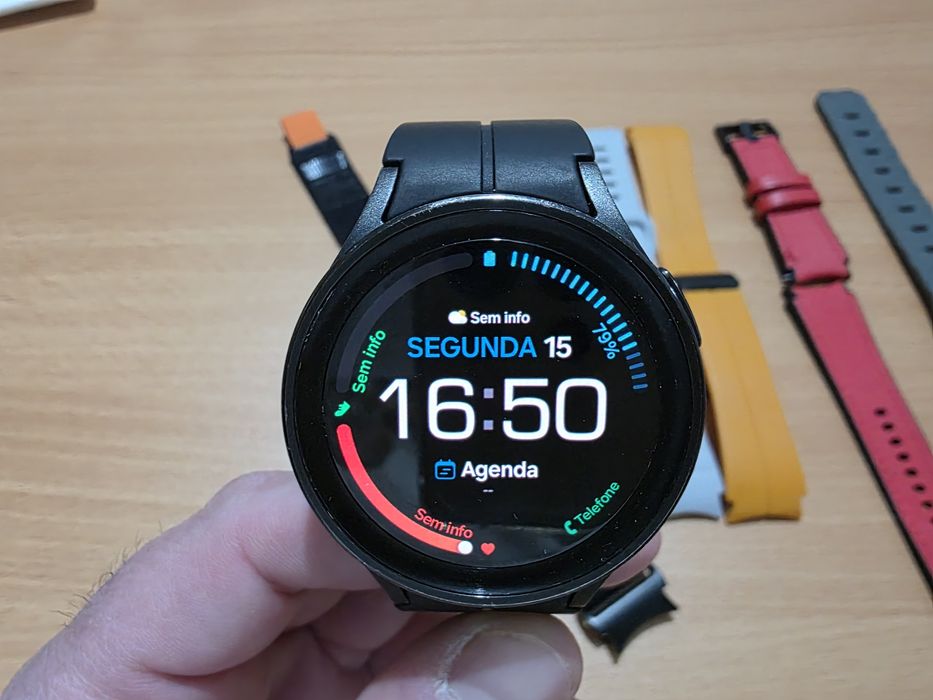 Samsung Galaxy S22 ultra + Galaxy watch 5 pro