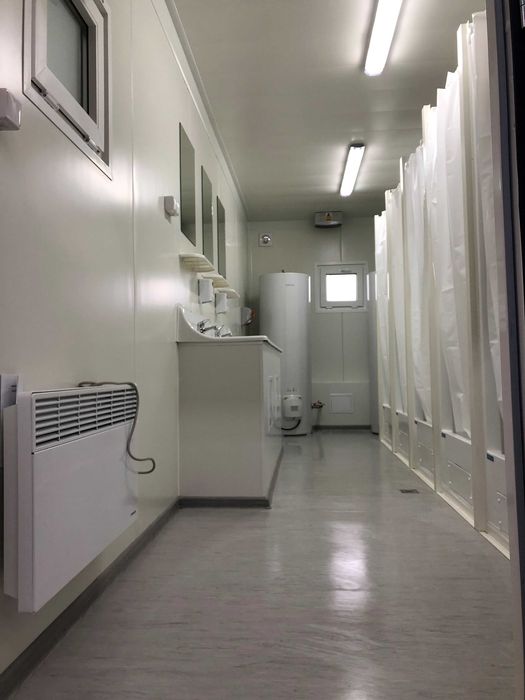 Kontener Sanitarny MZ 20 - prysznice i umywalka