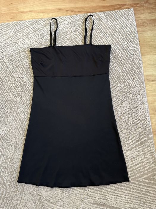 Czarna sukienka bieliźniana bielizna modelująca piżama halka XL 42