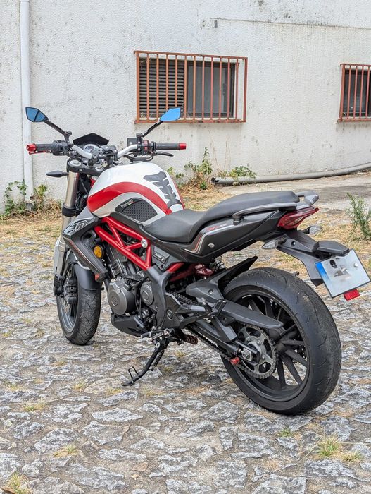 Mota Benelli BN302s