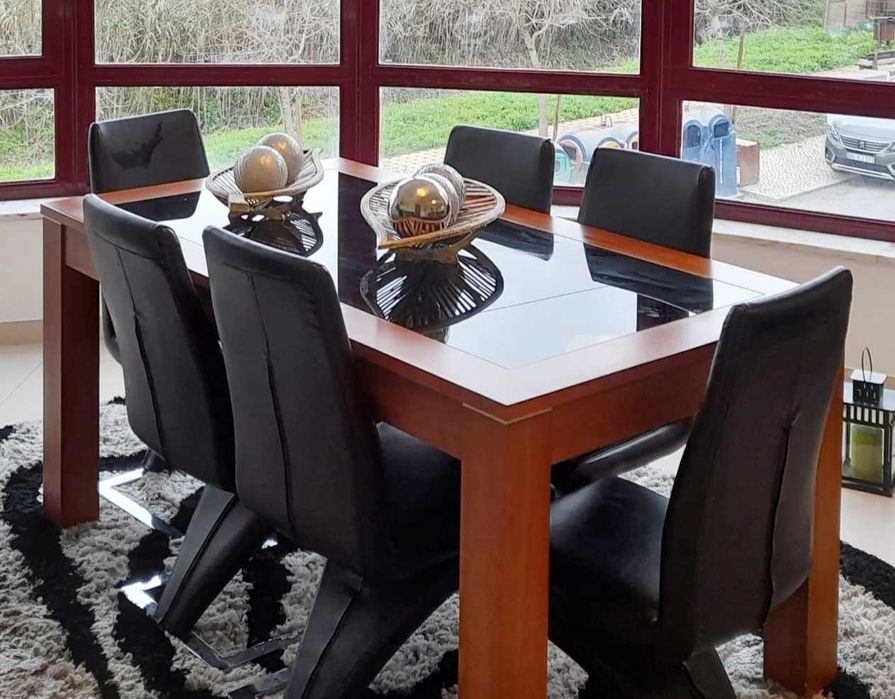 Mesa de jantar extensível