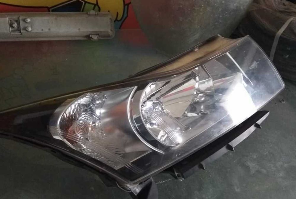 Farol dianteiro para Chevrolet cruze 2.0LT