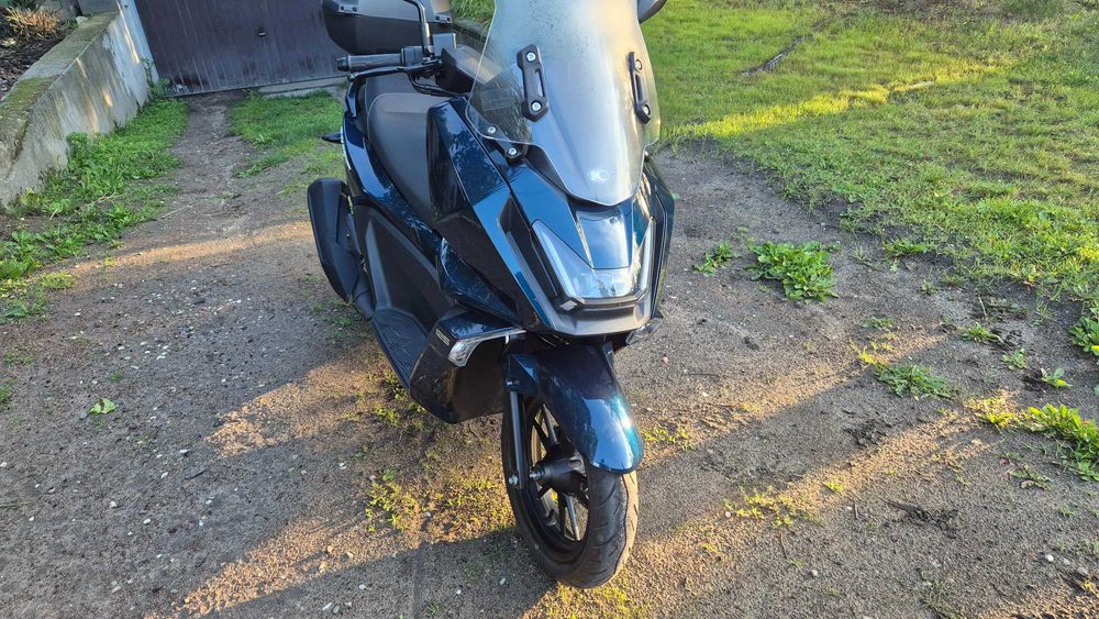 Kymco skytown 125 2025r. Przebieg 500 km.