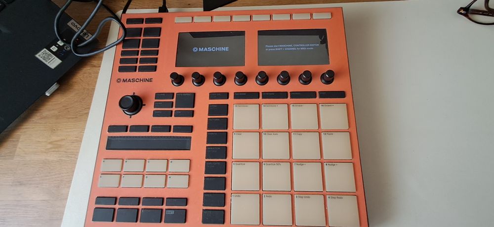 Native Instruments Maschine MK3