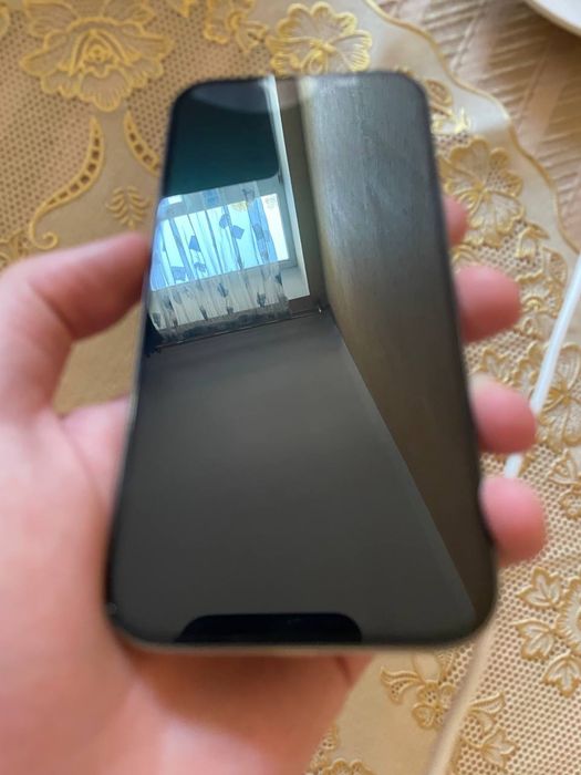 Iphone 15 pro 128 gb та iphone 12 mini