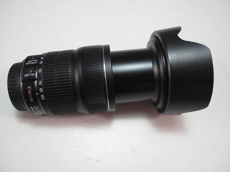 Canon EF 24-105 L IS STM completa bol estado geral conforme fotos