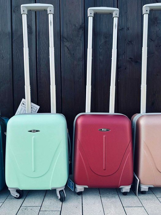 walizka podróżna bagaż podręczny bezpłatny !!!